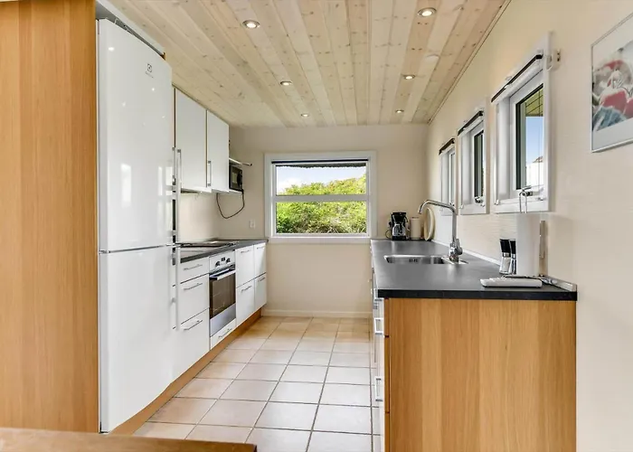 Bv178-blavand-fyrvej-86 ブラーバンド